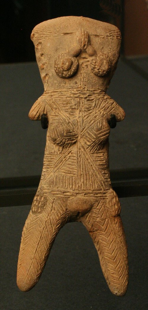Figurilla antropomorfa femenina