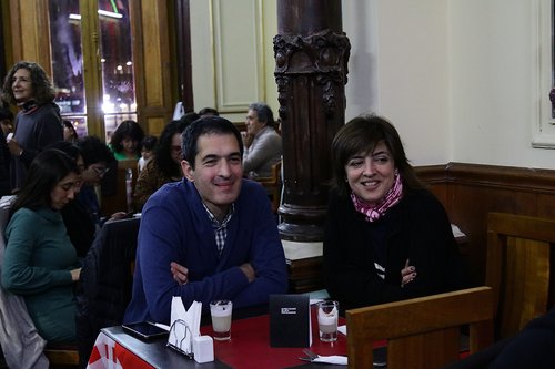 Conversatorio, Comida y Música en Restaurant El Encuentro