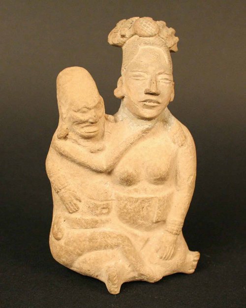 Figura antropomorfa: mujer y anciano