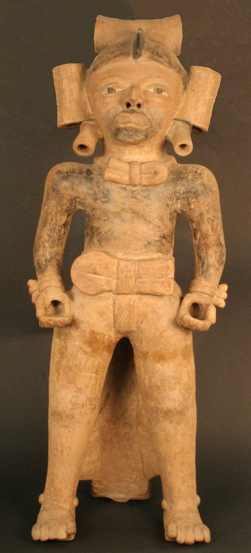 Figura antropomorfa masculina