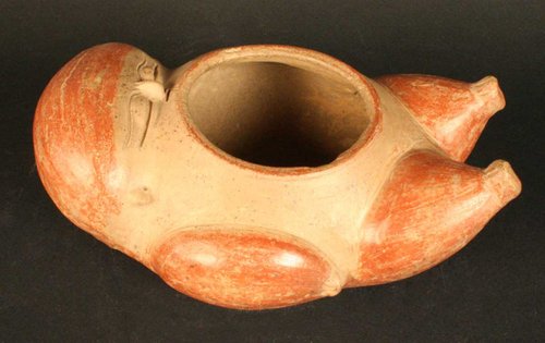 Recipiente antropomorfo