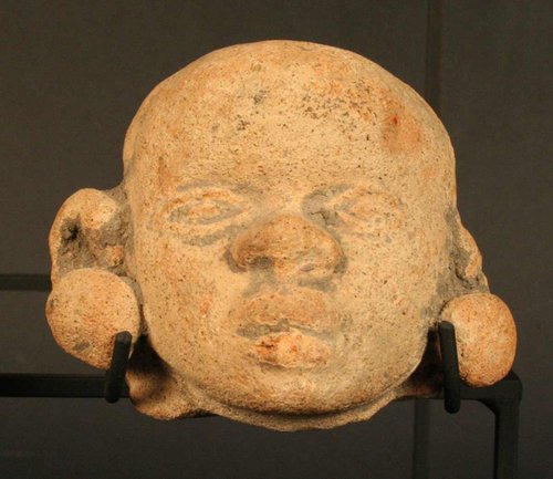 Cabeza antropomorfa