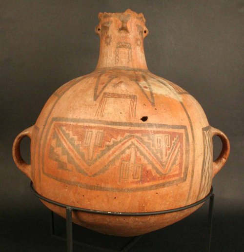 Aríbalo. Cántaro antropomorfo