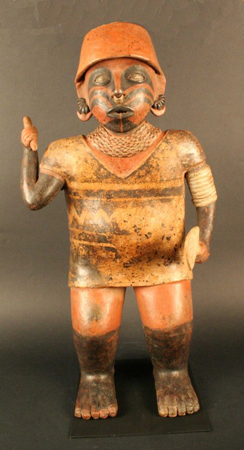 Figura antropomorfa masculina