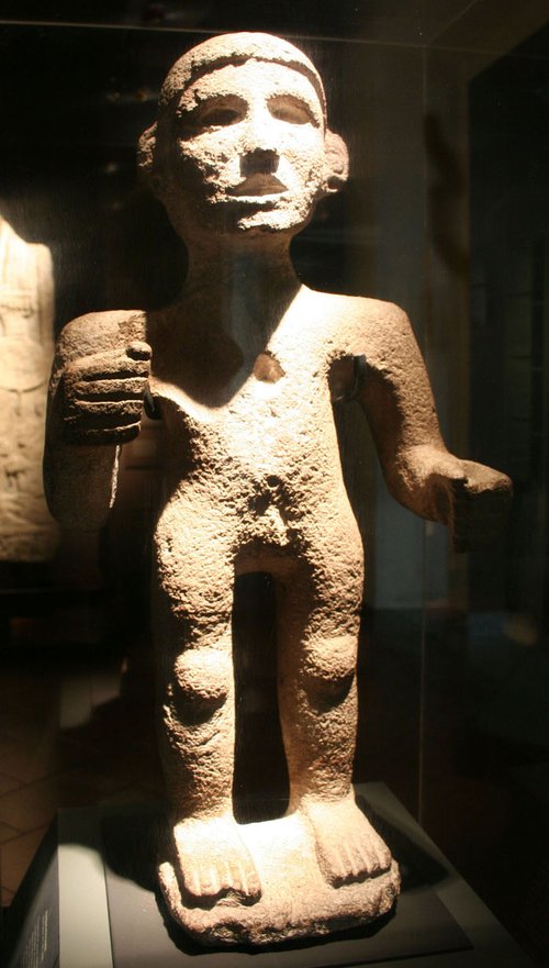Figura antropomorfa masculina