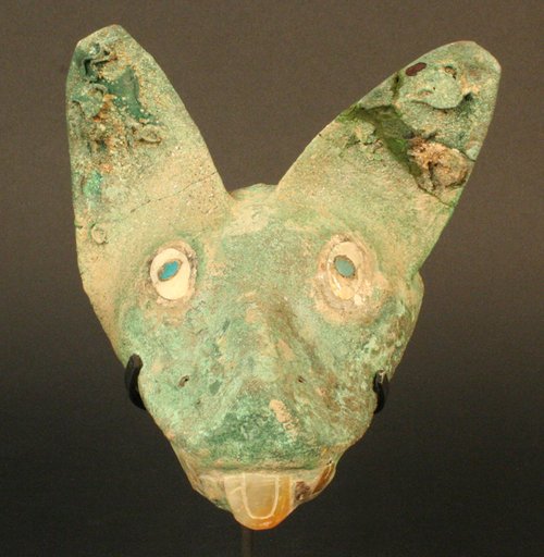Cabeza zoomorfa: perro