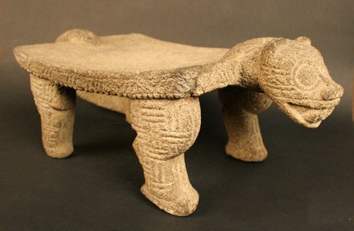 Piedra de moler zoomorfa: felino