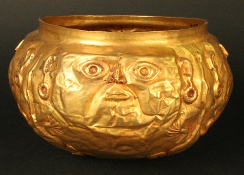 Cuenco de oro