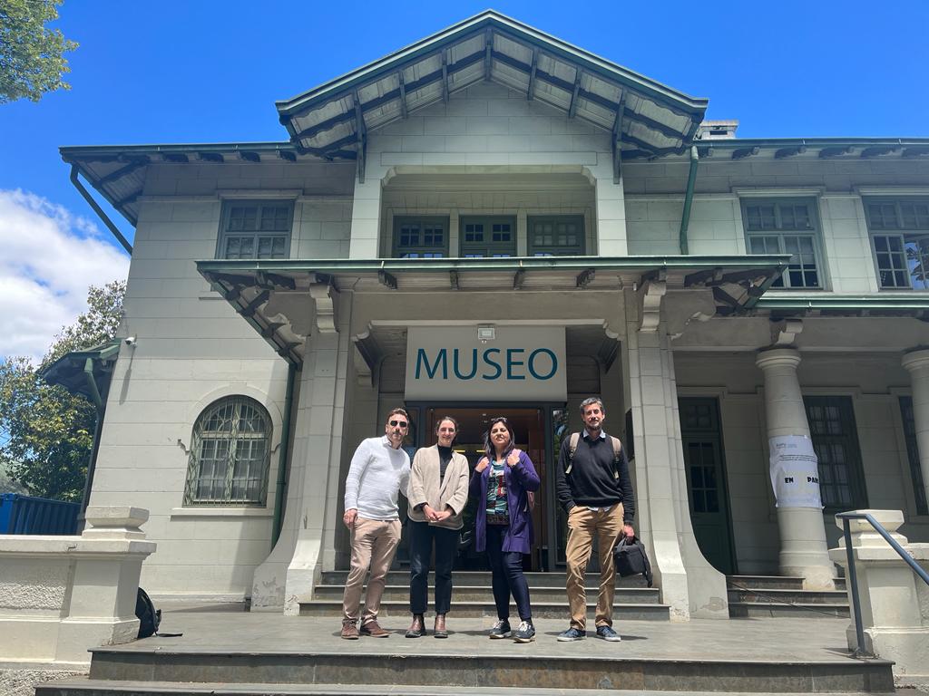 Construyendo puentes entre museos