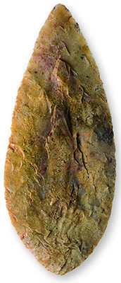 Hoja lítica de talla bifacial. Costa de Antofagasta ,Pescadores Tempranos 5000 – 2000 a.c. Colección Museo Chileno de Arte Precolombino,3054.
