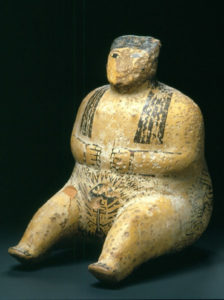Figura femenina de cerámica.  Cultura Nasca