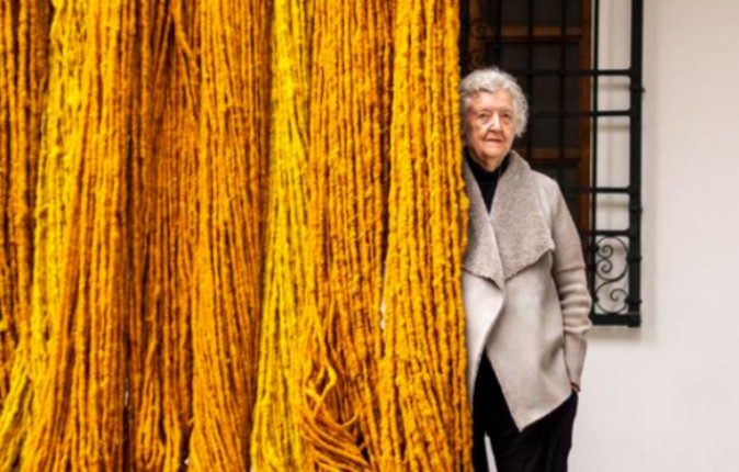 Cuaderno de exposición temporal: Sheila Hicks. Reencuentro
